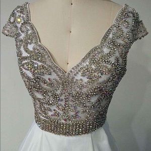 NWOT Custom white Pageant/Prom dress size 4